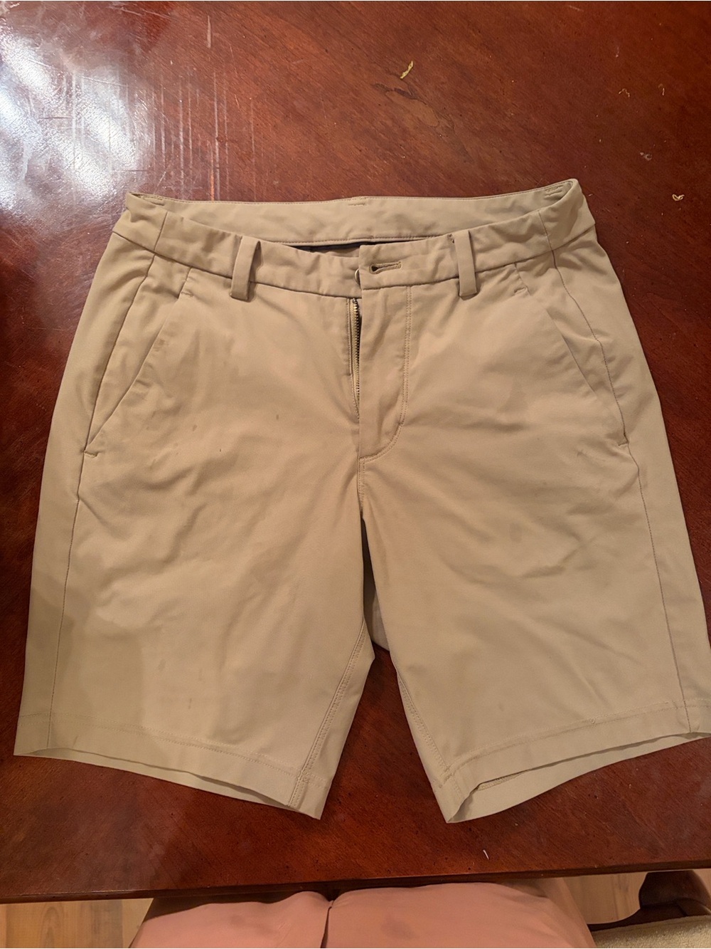 lululemon athletica Men's Tan Cargo Shorts